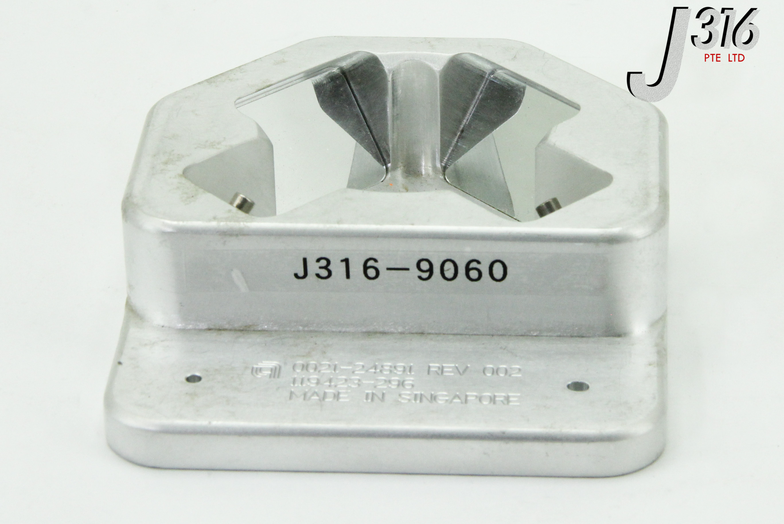 60枚 ② 9060 APPLIED MATERIALS REFLECTOR HOUSING, BP AWS, XFER CHAMBER